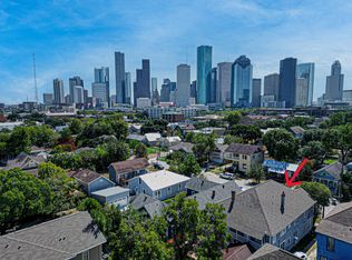 1812 Kane St, Houston, TX 77007