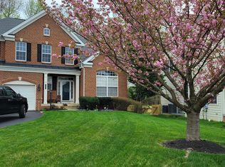 10692 Tattersall Dr, Manassas, VA 20112