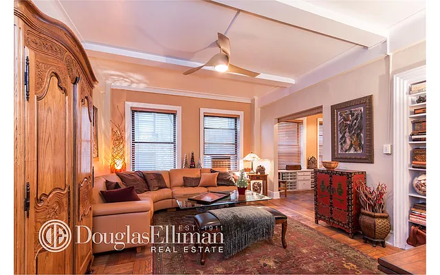 Sold by Douglas Elliman | media 15