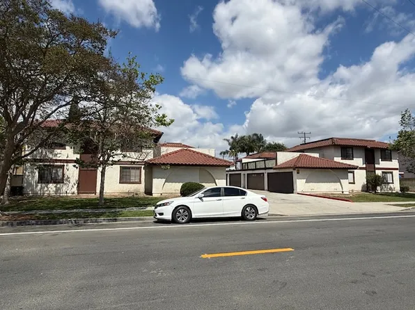 11943 207th St APT H, Lakewood, CA 90715