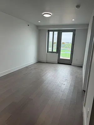 Rented by Tru International Realty Corp | media 1