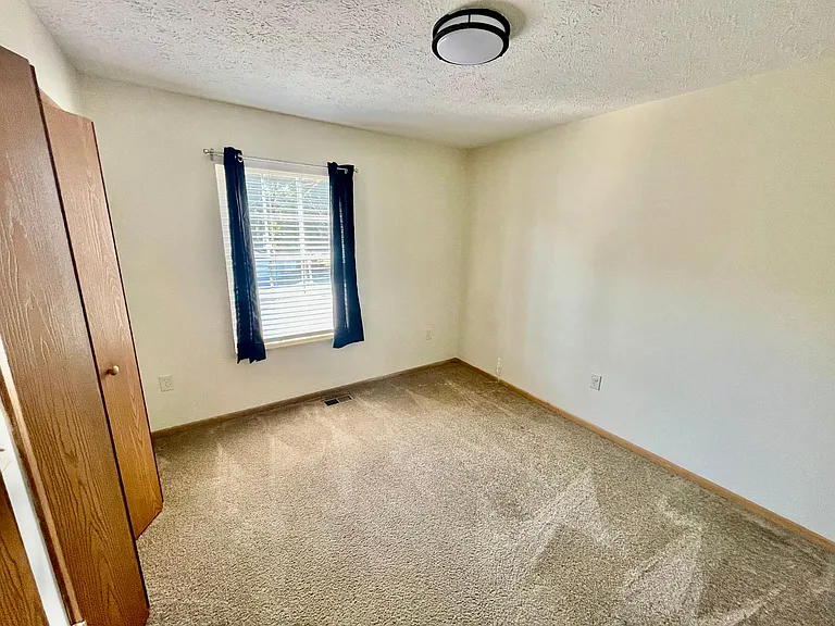 345 Water St — Photo 27