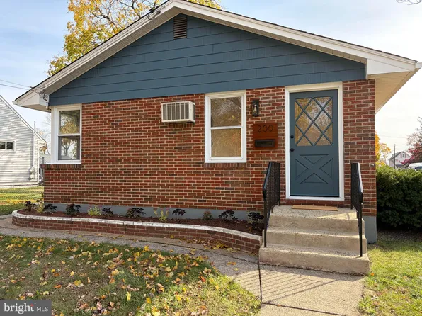 200 E 9th Ave, Glendora, NJ 08029