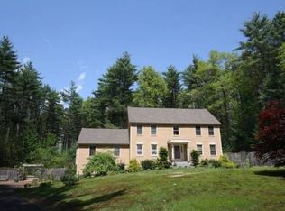 443 Pleasant St, Dunstable, MA 01827