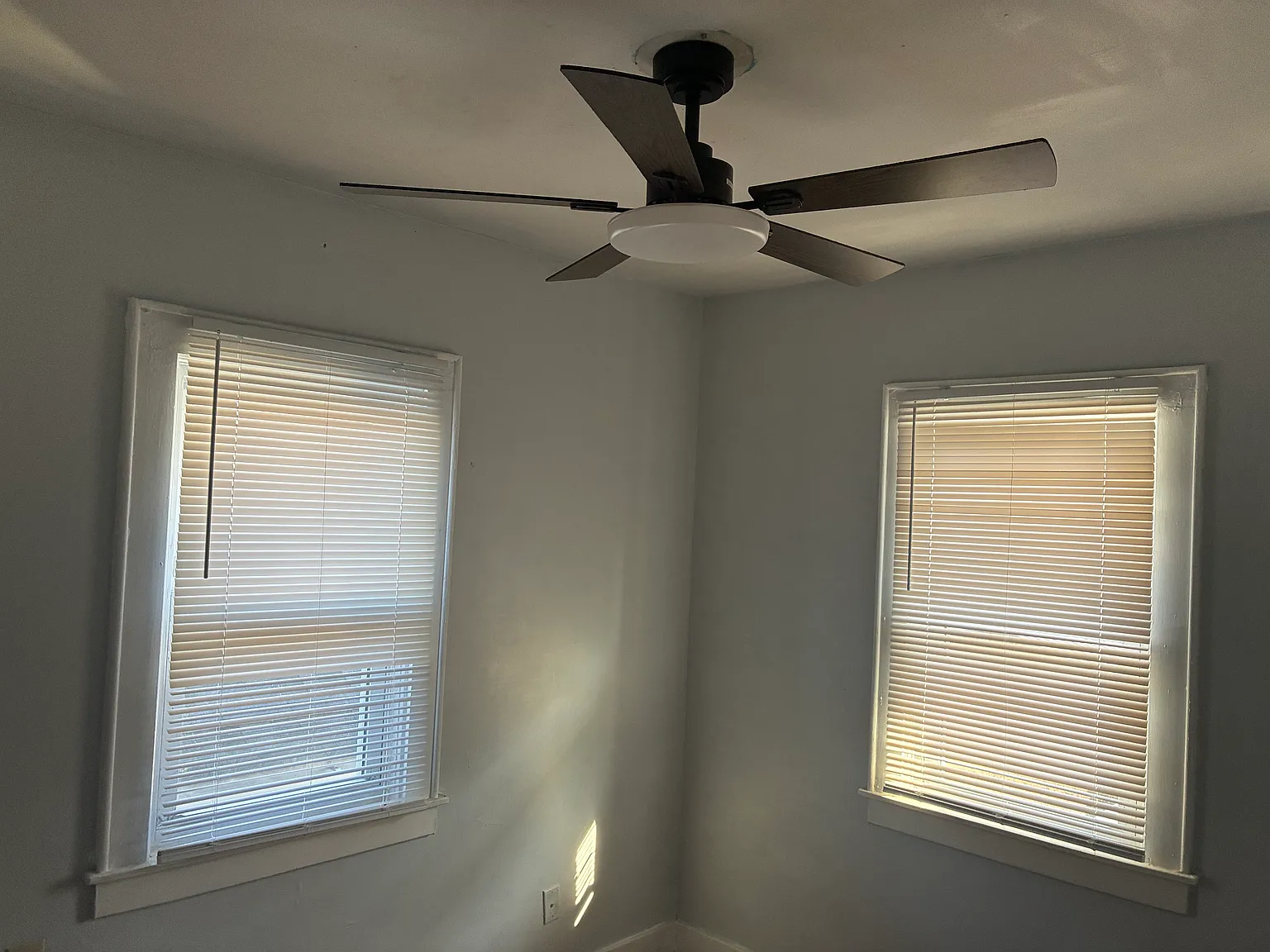3 bed, 1380 sqft, $1,450 — Photo 2