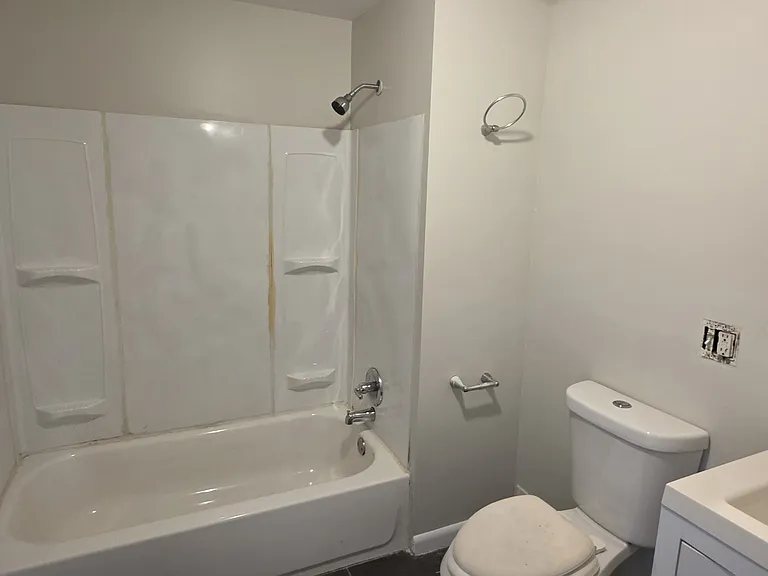 736 Savin Ave #2A — Photo 22