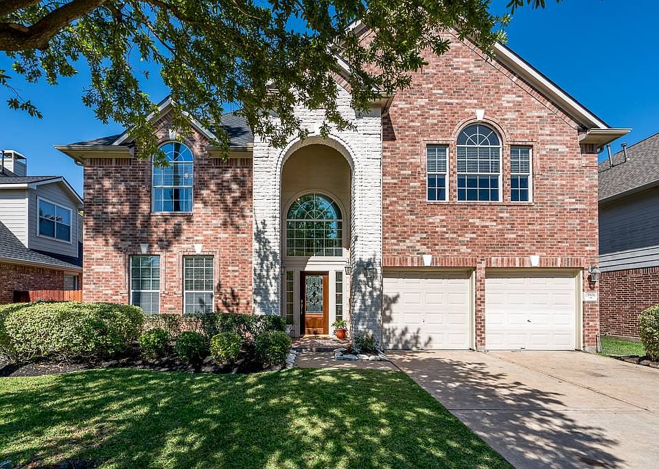 1st image of 15906 Cypress Hall Dr