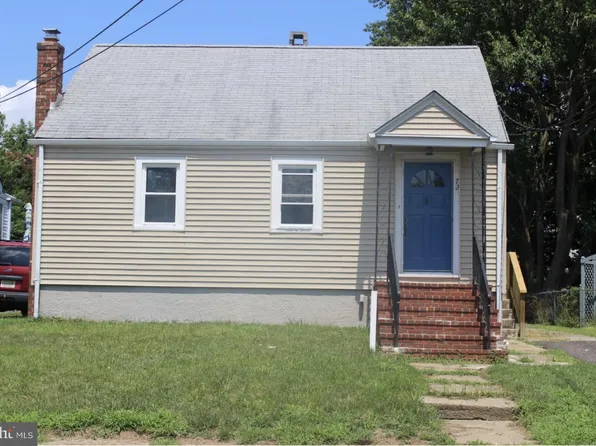 72 Hess Ave, Woodbury, NJ 08096