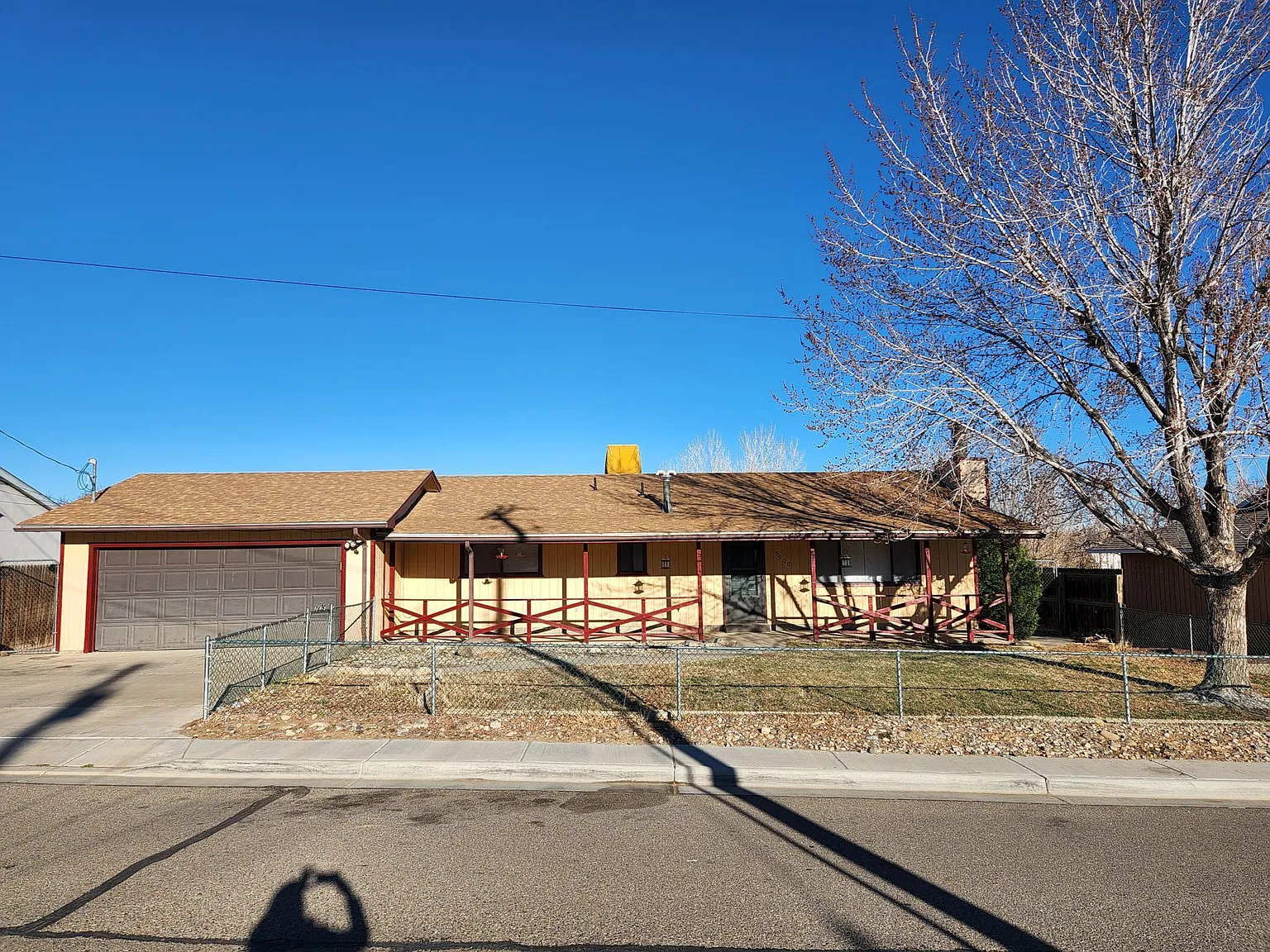 5900 Arroyo Dr — Photo 3