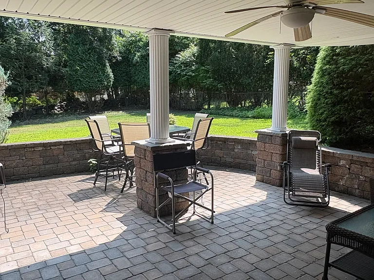 254 Manor Blvd — Photo 39