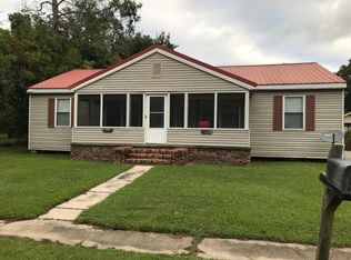 2003 Convent Ave, Pascagoula, MS 39567