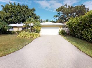 1601 N Hermitage Rd, Fort Myers, FL 33919