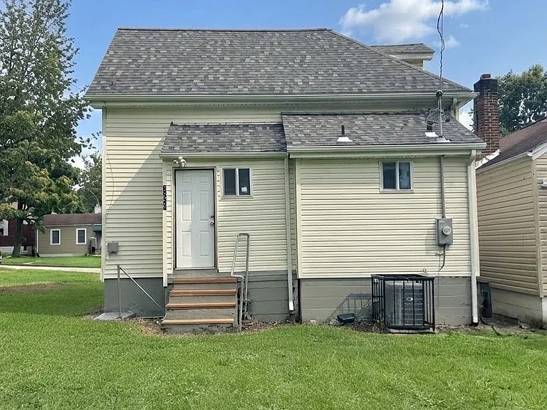 6533 Corbitt Ave — Photo 3