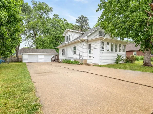 254 River Ln, Loves Park, IL 61111