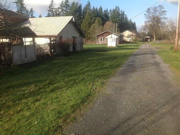 5th image of 22102 117th Ave E
