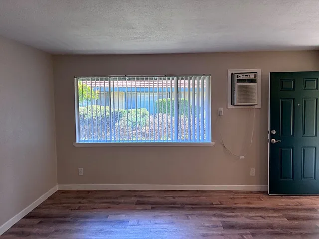 Adobe Villa Apartments — Photo 81