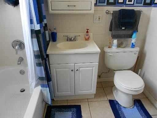 4th image of 3018 W Flournoy St #1