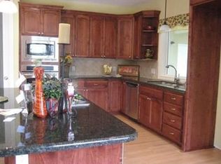 3136 California Ave, Carmichael, CA 95608