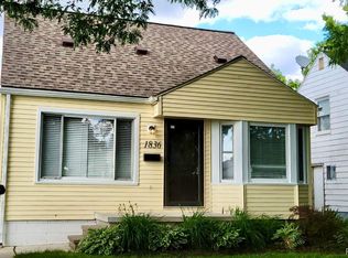 1836 Montie Rd, Lincoln Park, MI 48146