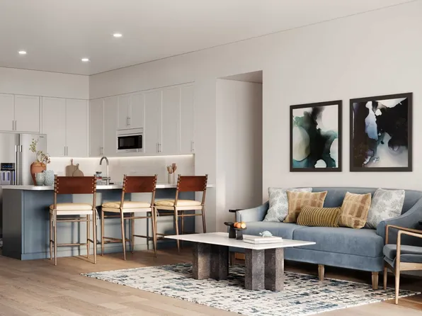 Harborside at Sapphire Bay