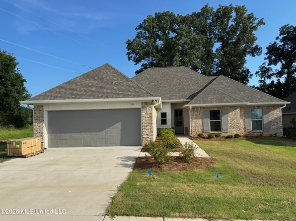 355 Willow Way, Canton, MS 39046