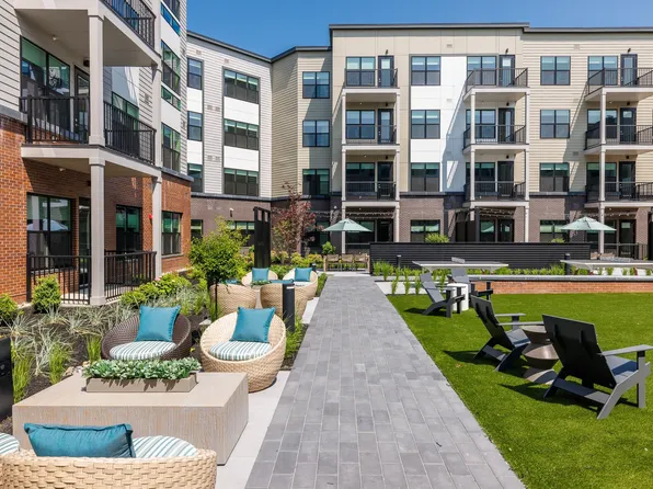 The Pearl at Station Bay