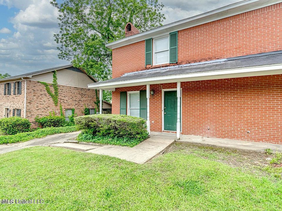 1st image of 735 Wicklow Pl #A