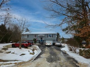 21 Nutter Cir, Center Barnstead, NH 03225