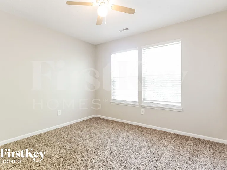 7126 Parklake Pl — Photo 6