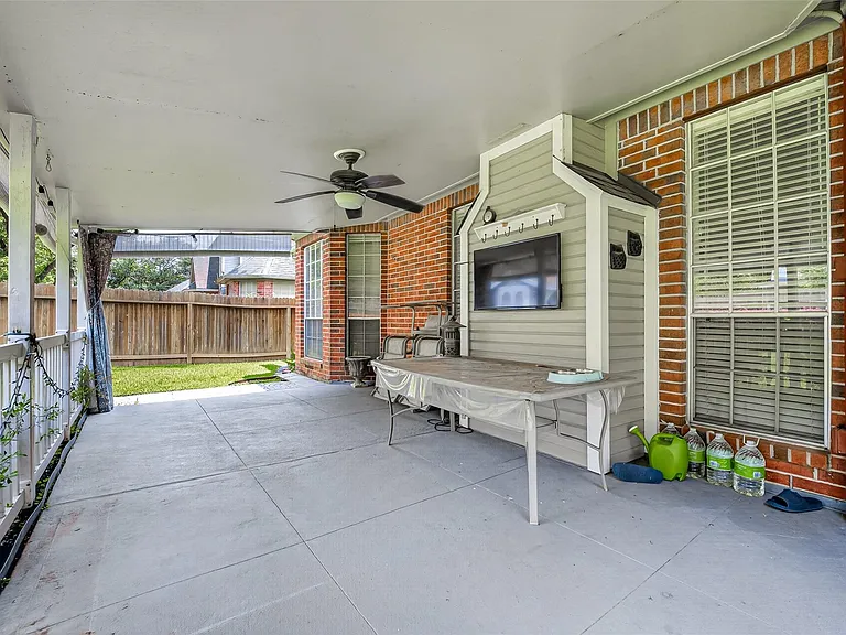 4414 Ringrose Dr — Photo 46
