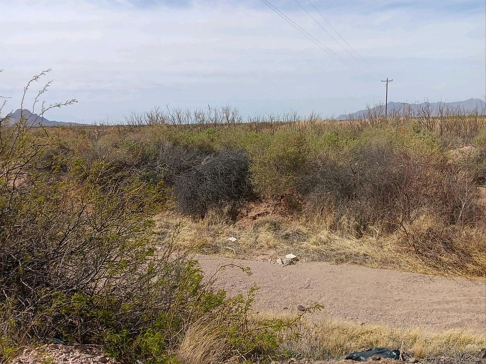 1st image of Reposa Rd