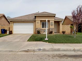533 Cobb Rd, Lancaster, CA 93535