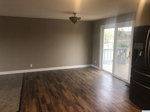 4th image of 1816 S Olympia Pl
