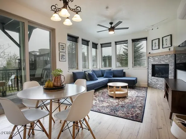 6677 N 2200 W #208, Park City, UT 84098