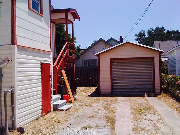1 car garage