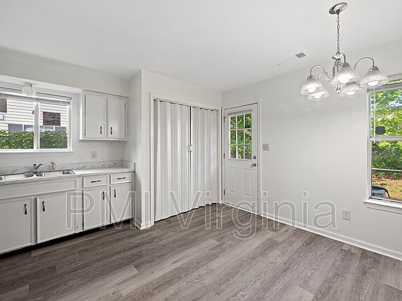 2nd image of 2928 S Cape Henry Ave