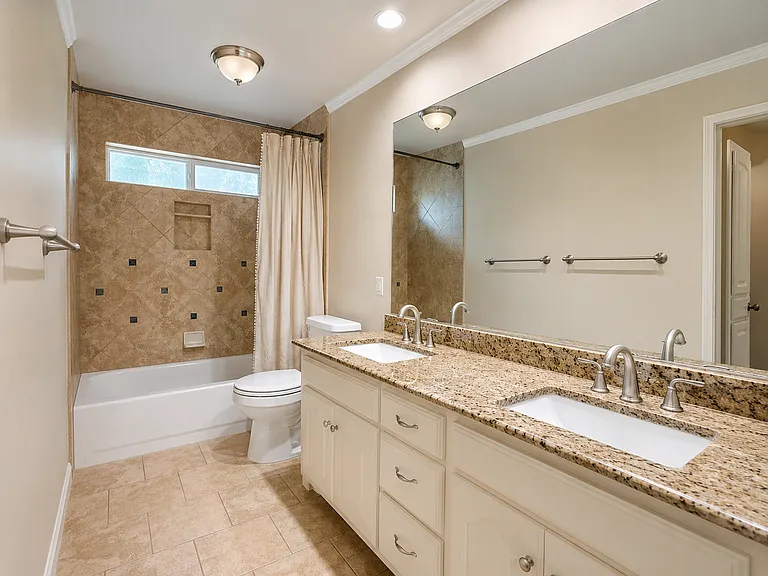 5001 Albany Dr — Photo 21
