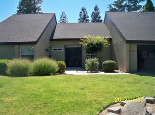 516 Accornero Ave, Madera, CA 93637