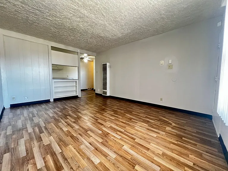 Home @ Uptown — Photo 11