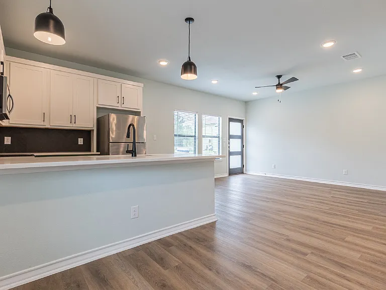 2346 Dakota St #1101 — Photo 17