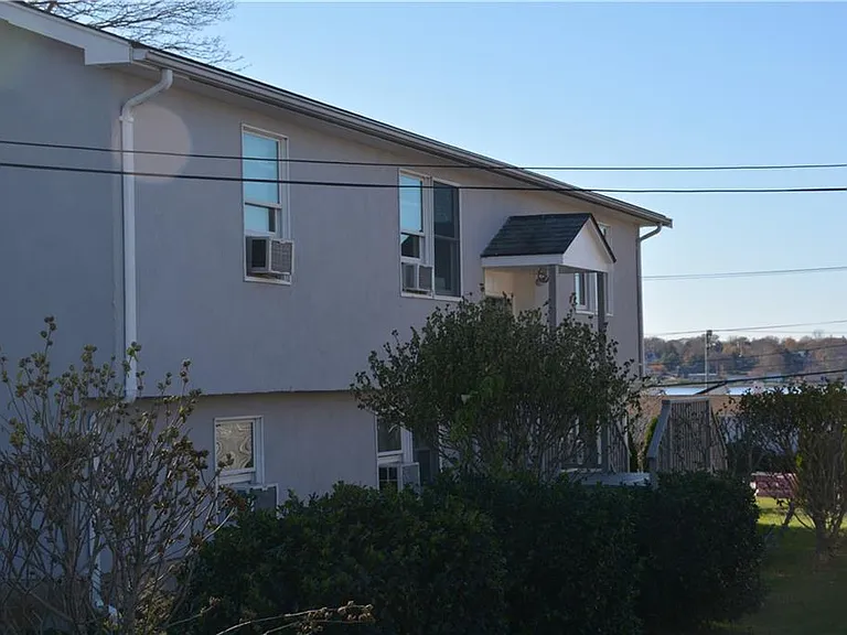 8 Seascape Ave — Photo 11