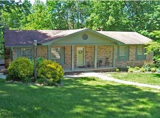 1205 Wood Pines Ln, Hixson, TN 37343