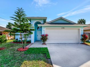 6746 3rd St, Jupiter, FL 33458