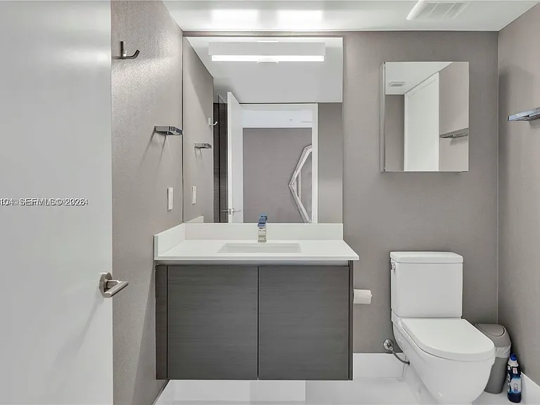 300 Sunny Isles Blvd #4-2006 — Photo 33