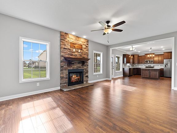 3rd image of 154 Wellington Flds Lot 154