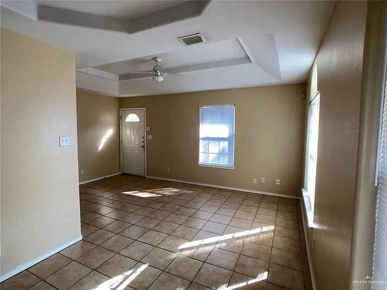 808 N Cross Ln #1 — Photo 7