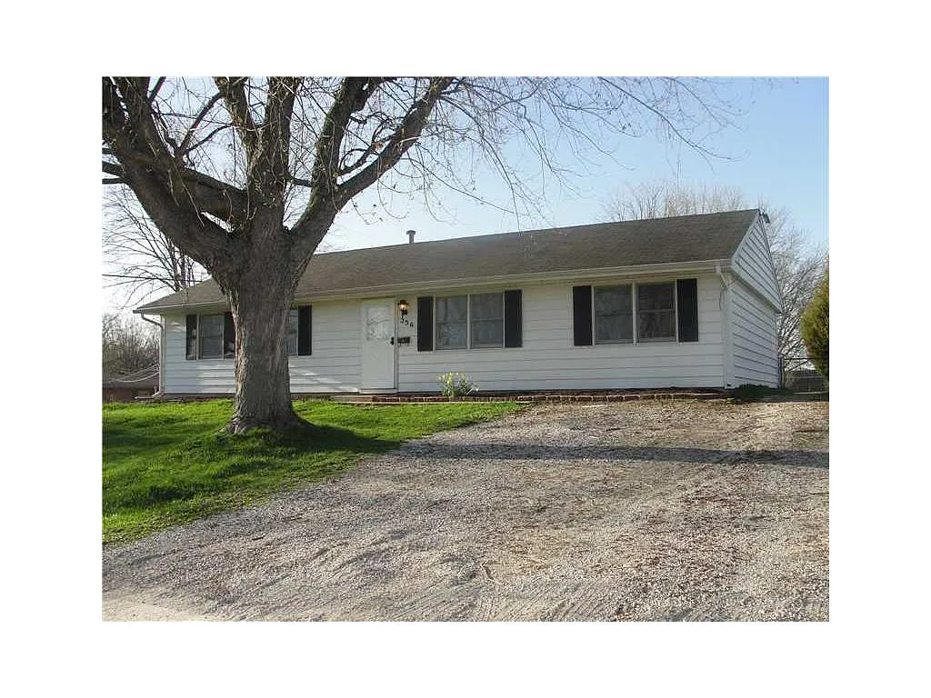 356 Northfield Dr photo 1