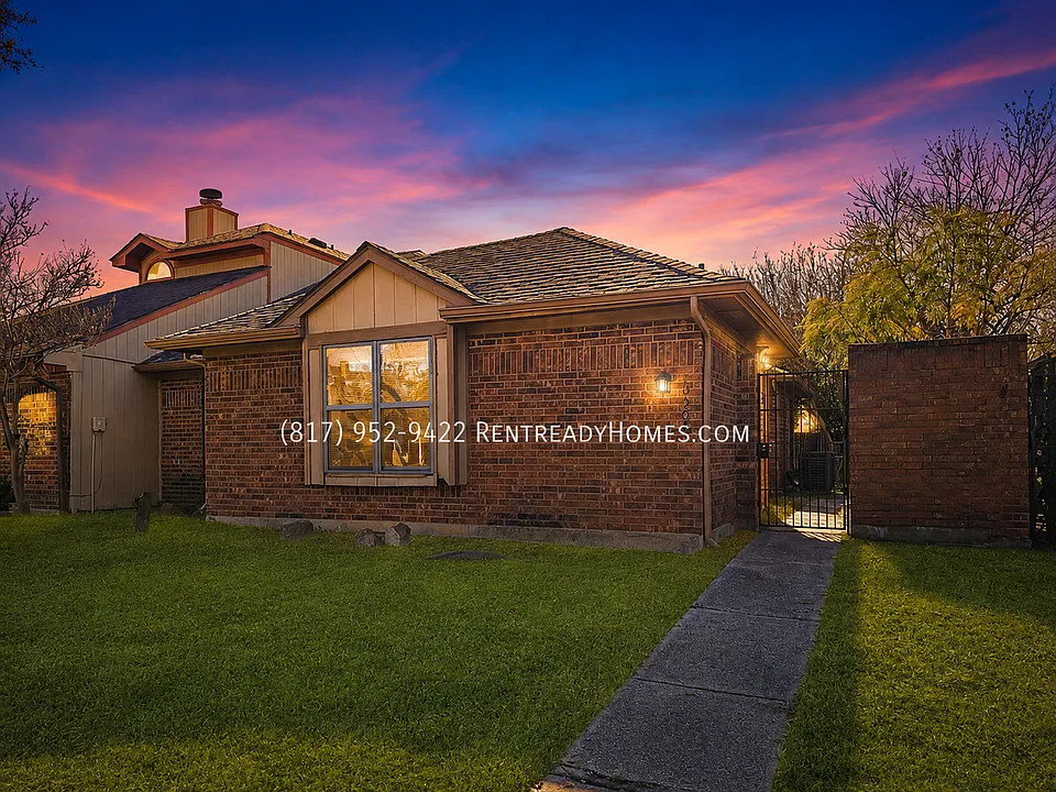 10308 Oak Branch Ln