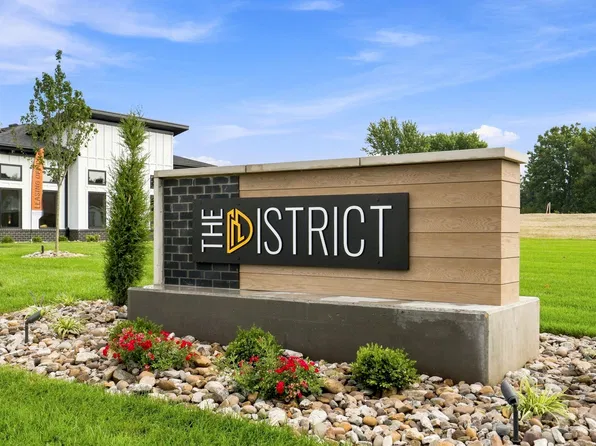 The District, 410 Thompson Lane