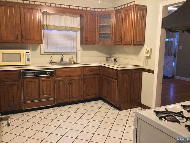 1st image of 3-11 Berdan Ave #1X
